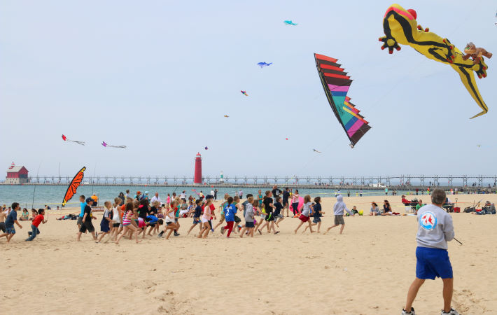 Great Lakes Kite Festival 2018 - 30th Anniversary! | MACkite - Where ...